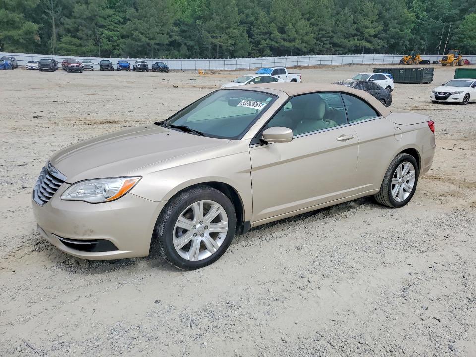 Продажа на аукционе авто 2013 Chrysler 200, vin: 1C3BCBEG8DN574540, номер лота: 53903066