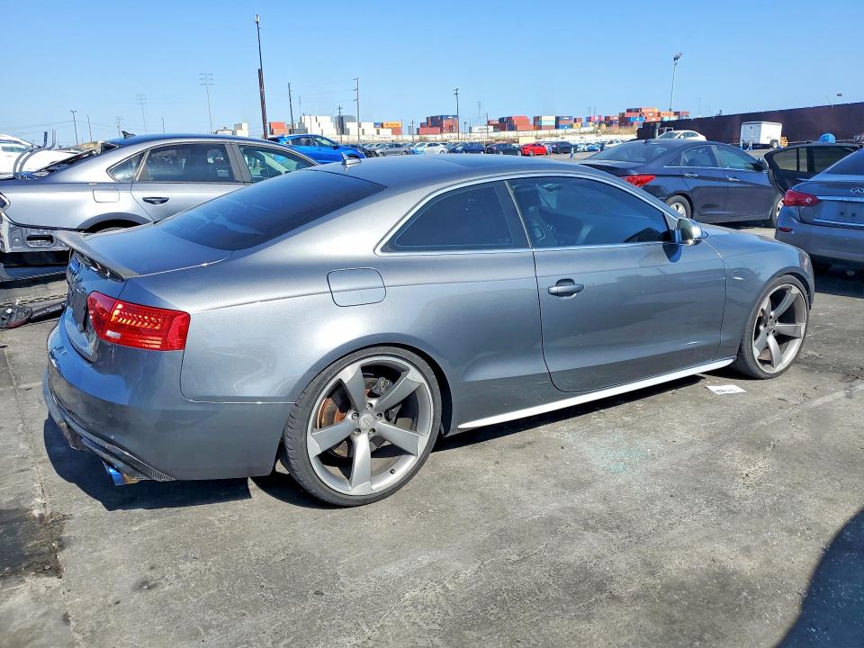Продаж на аукціоні авто 2013 Audi S5, vin: WAUCGAFR5DA037529, номер лоту: 53615886