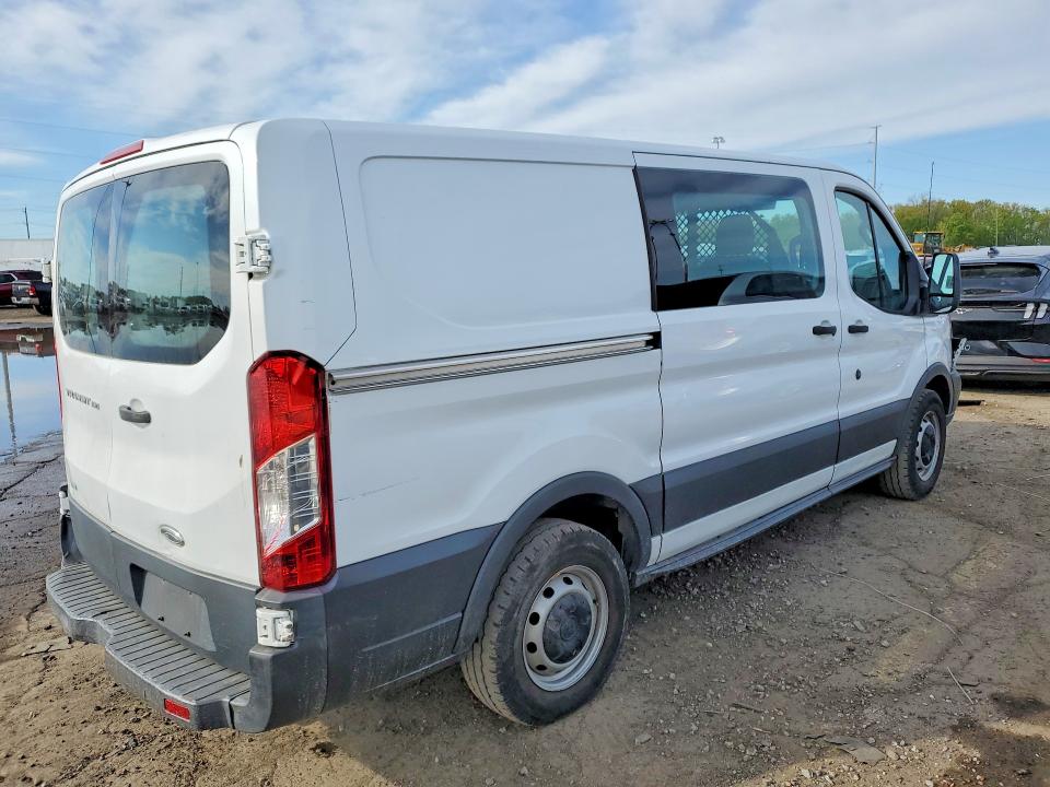 2015 Ford Transit მანქანა იყიდება აუქციონზე, vin: 1FTNE1YG9FKA36118, აუქციონის ნომერი: 53394666