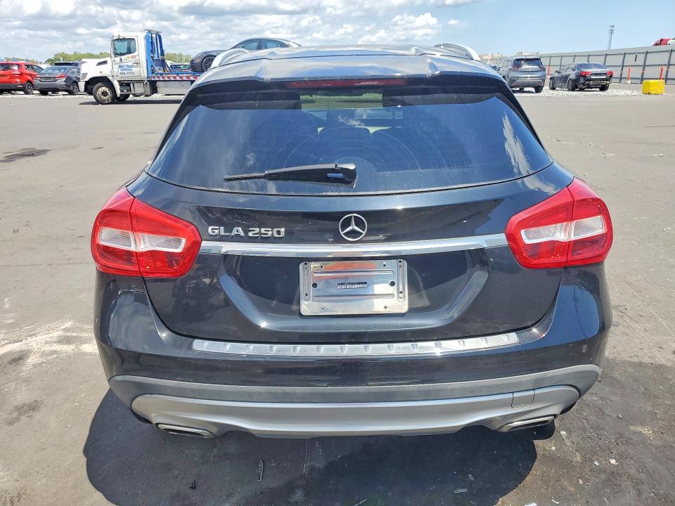 51806586 :رقم المزاد ، WDCTG4EB3HJ294794 vin ، 2017 Mercedes-benz Gla مزاد بيع