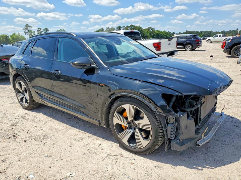 Aukcja sprzedaży 2023 Audi E-tron, vin: WA1LAAGE2PB006442, numer aukcji: 53110806