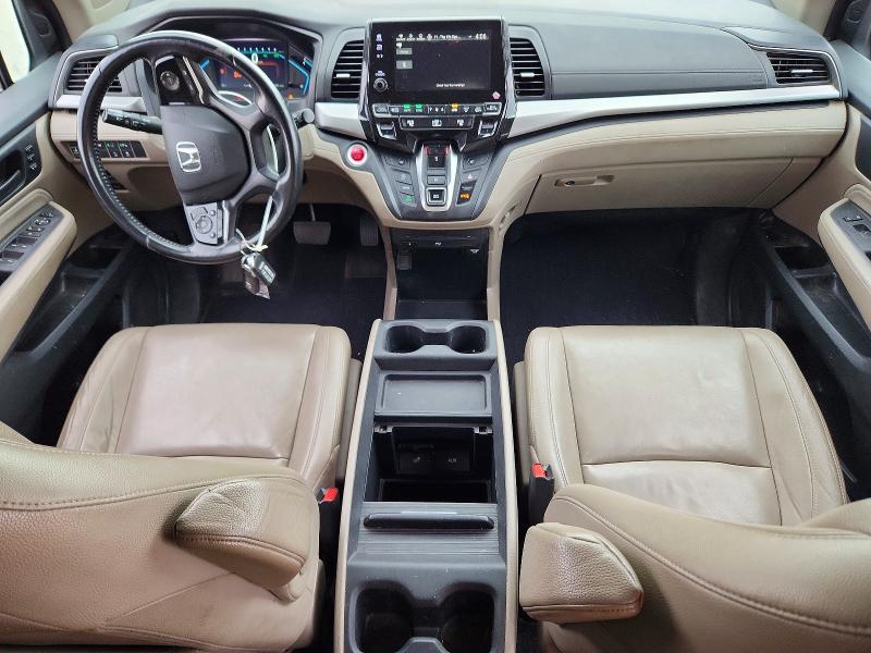 54817606 :رقم المزاد ، 5FNRL6H89JB019449 vin ، 2018 Honda Odyssey مزاد بيع