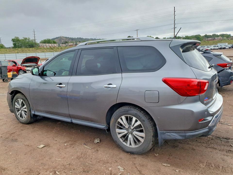2017 Nissan Pathfinder მანქანა იყიდება აუქციონზე, vin: 5N1DR2MM6HC640235, აუქციონის ნომერი: 54536546