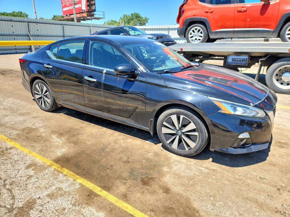 Продажа на аукционе авто 2019 Nissan Altima, vin: 1N4BL4DVXKC126709, номер лота: 51915566