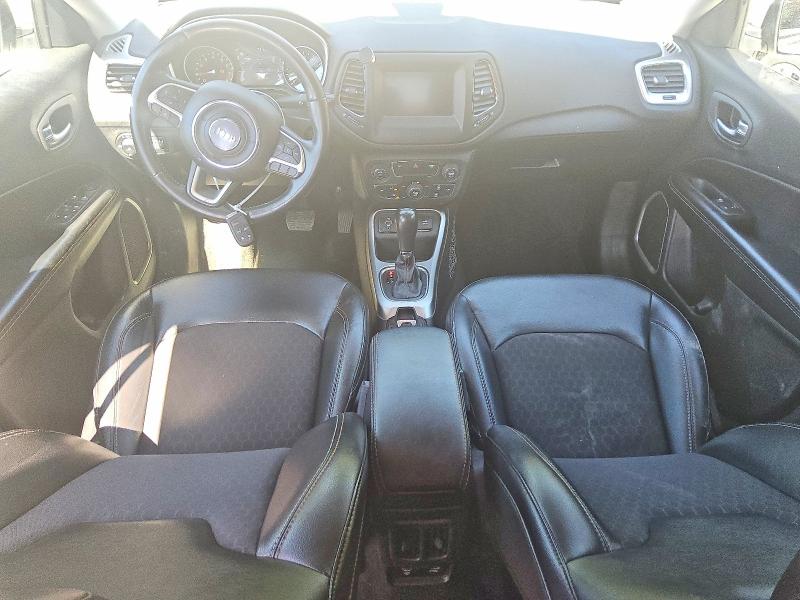 2018 Jeep Compass მანქანა იყიდება აუქციონზე, vin: 3C4NJCBB2JT301800, აუქციონის ნომერი: 53011806