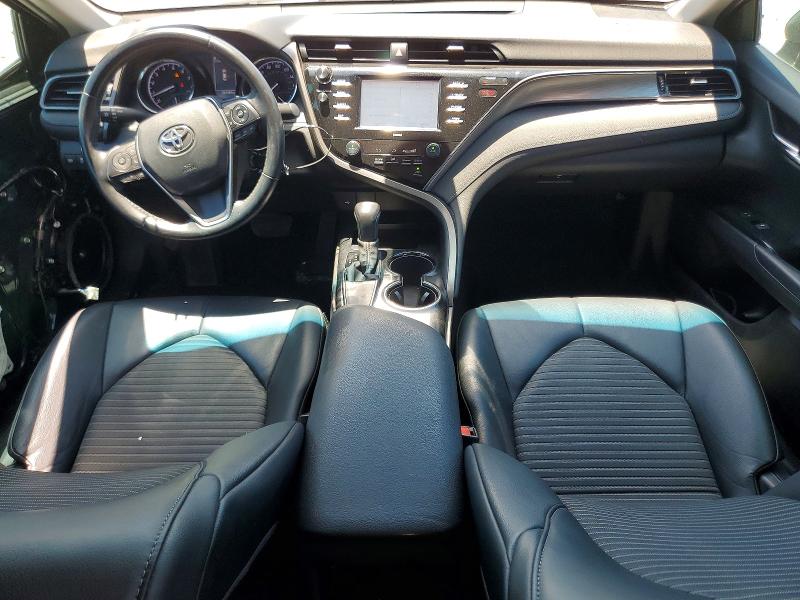 54878016 :رقم المزاد ، 4T1G11AK6LU909550 vin ، 2020 Toyota Camry مزاد بيع