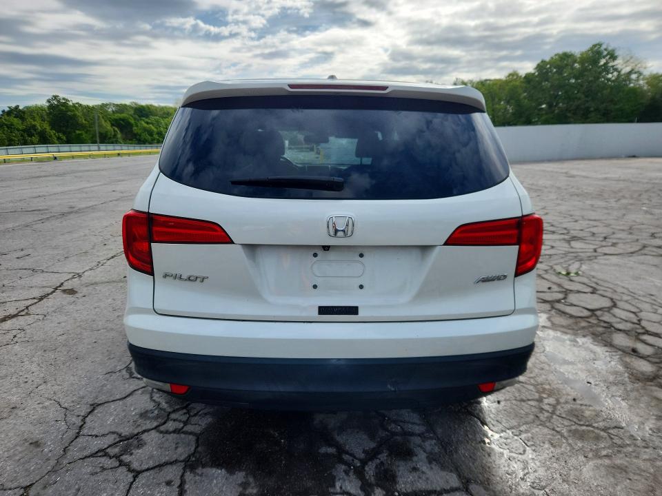 52450256 :رقم المزاد ، 5FNYF6H63GB047631 vin ، 2016 Honda Pilot مزاد بيع
