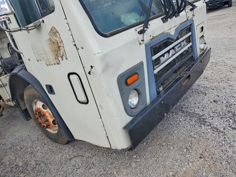Aukcja sprzedaży 2015 Mack 600, vin: 1M2AU04C0FM009503, numer aukcji: 48539296