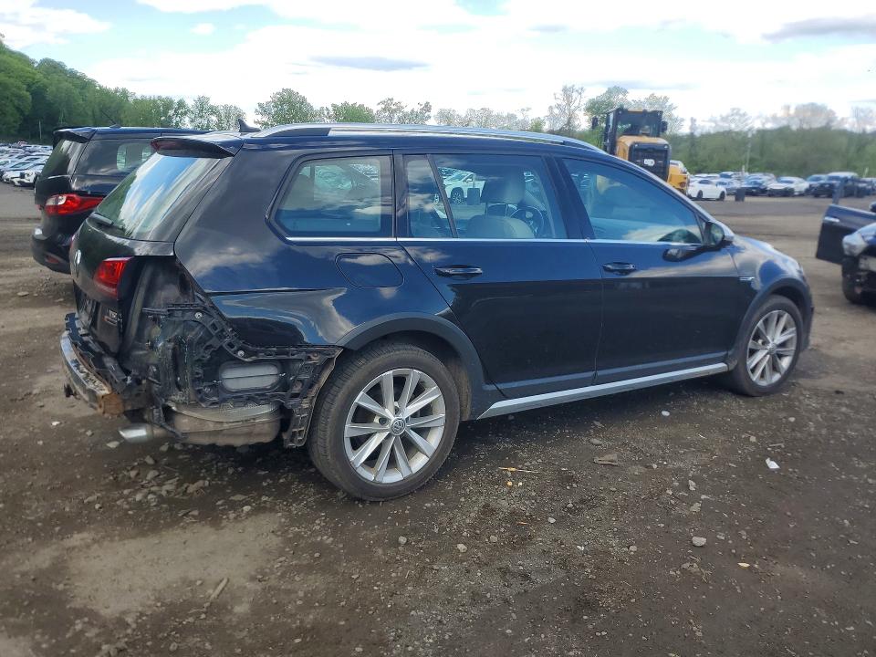 2017 Volkswagen Golf Alltrack მანქანა იყიდება აუქციონზე, vin: 3VWH17AU0HM514706, აუქციონის ნომერი: 52207926