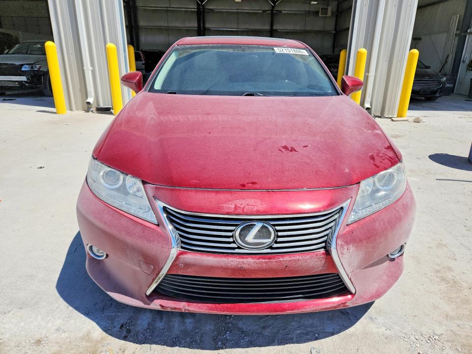Продажа на аукционе авто 2015 Lexus Es, vin: JTHBK1GG0F2163786, номер лота: 52151806