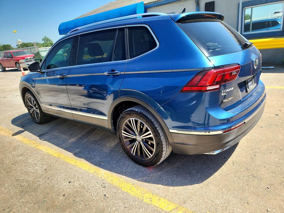 53132796 :رقم المزاد ، 3VV3B7AX6JM014755 vin ، 2018 Volkswagen Tiguan مزاد بيع