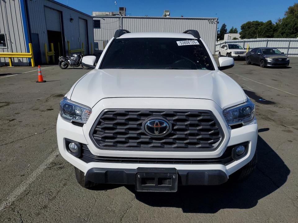 Продажа на аукционе авто 2023 Toyota Tacoma, vin: 3TMCZ5AN5PM630629, номер лота: 53808126