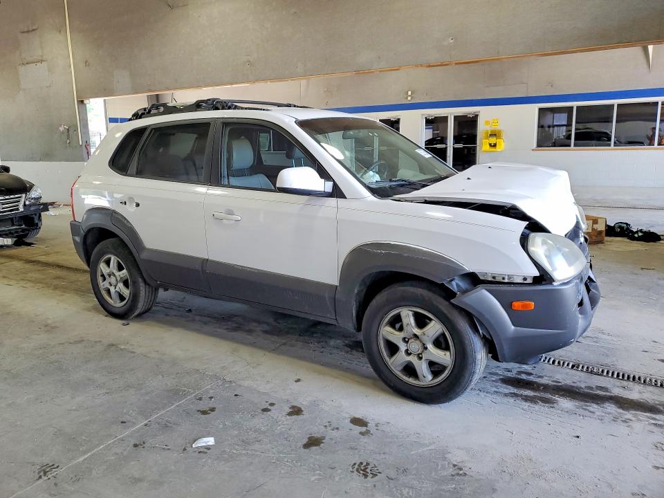 53373506 :رقم المزاد ، KM8JN12D65U169673 vin ، 2005 Hyundai Tucson مزاد بيع