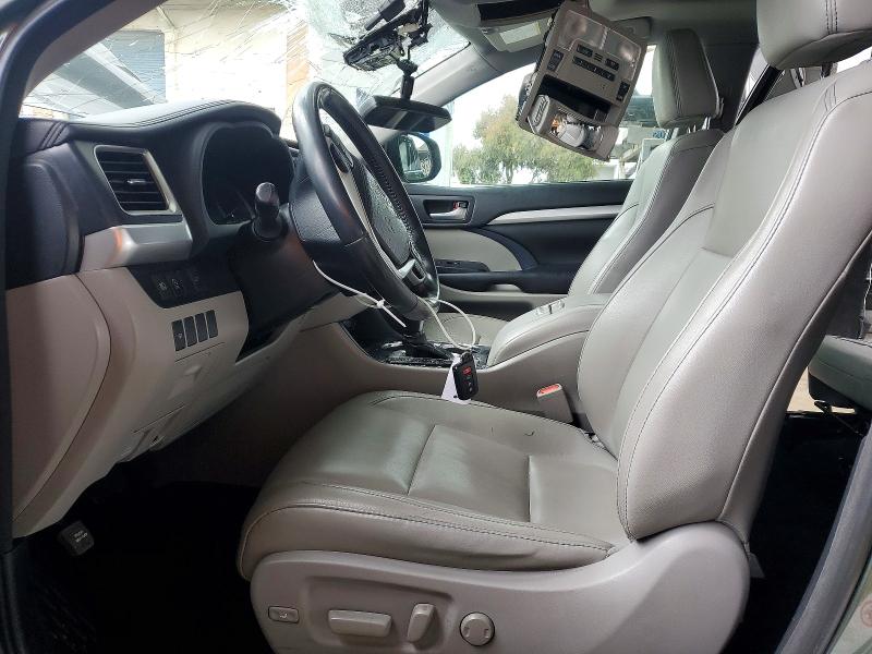 55408196 :رقم المزاد ، 5TDJZRFH8JS822765 vin ، 2018 Toyota Highlander مزاد بيع