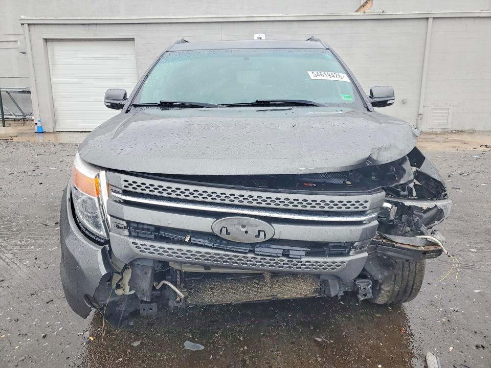 54619426 :رقم المزاد ، 1FM5K8F85FGC11878 vin ، 2015 Ford Explorer مزاد بيع