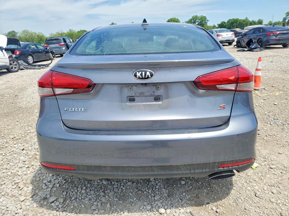 Продажа на аукционе авто 2018 Kia Forte, vin: 3KPFL4A70JE225807, номер лота: 52304966