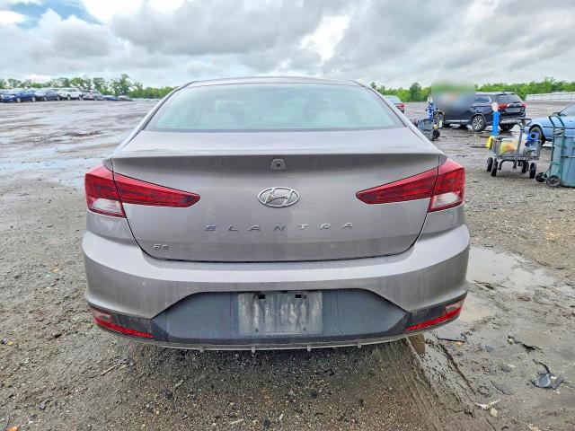 2020 Hyundai Elantra მანქანა იყიდება აუქციონზე, vin: KMHD74LFXLU897793, აუქციონის ნომერი: 52994046