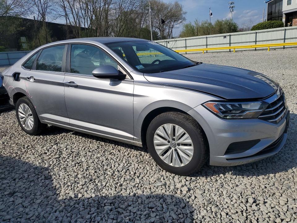 52015976 :رقم المزاد ، 3VWC57BU4KM176022 vin ، 2019 Volkswagen Jetta مزاد بيع