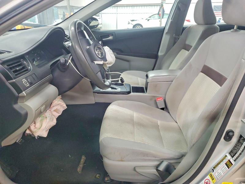 54111176 :رقم المزاد ، 4T1BF1FKXCU586401 vin ، 2012 Toyota Camry مزاد بيع