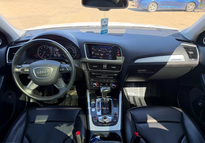 55807796 :رقم المزاد ، WA1V2AFP6HA008131 vin ، 2017 Audi Q5 مزاد بيع