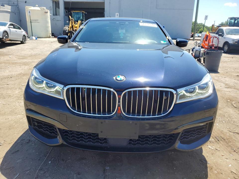 2018 Bmw 750 მანქანა იყიდება აუქციონზე, vin: WBA7F2C58JB238164, აუქციონის ნომერი: 52718916
