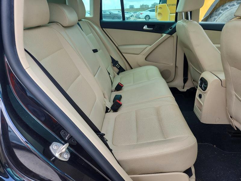 54350866 :رقم المزاد ، WVGAV7AX4FW555366 vin ، 2015 Volkswagen Tiguan مزاد بيع