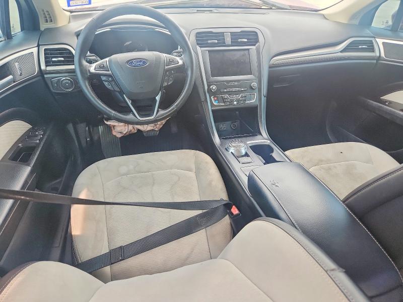 54683626 :رقم المزاد ، 3FA6P0HD5KR132385 vin ، 2019 Ford Fusion مزاد بيع