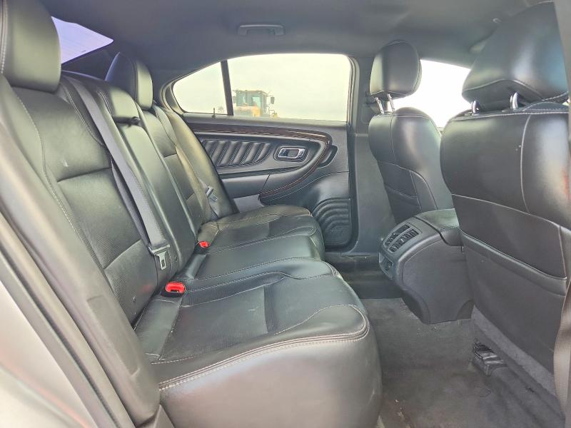 Продажа на аукционе авто 2015 Ford Taurus, vin: 1FAHP2F82FG152231, номер лота: 51813096