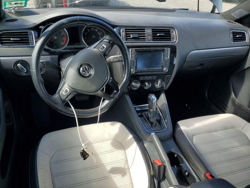 55028296 :رقم المزاد ، 3VWD17AJ4GM270903 vin ، 2016 Volkswagen Jetta مزاد بيع