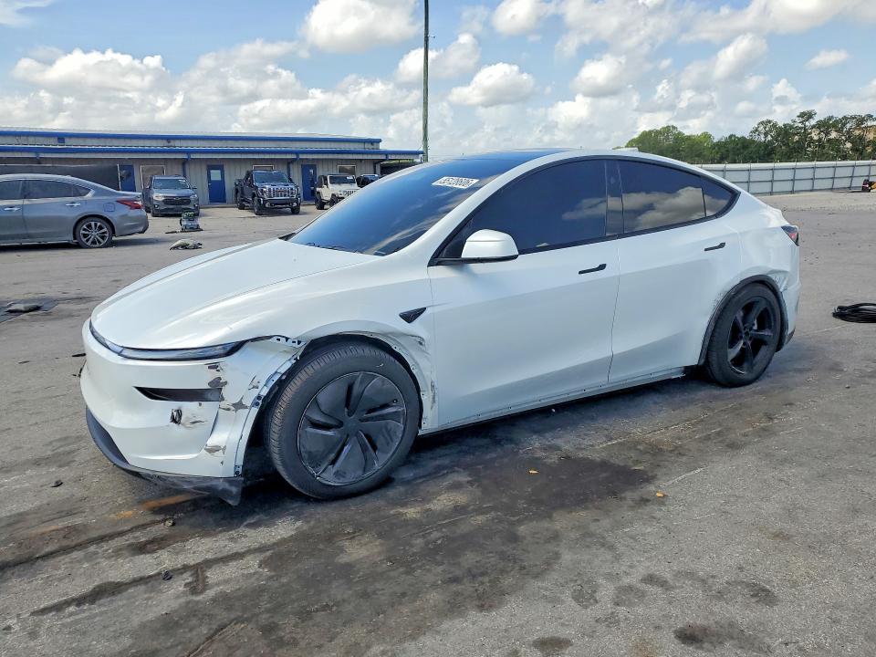 Auction sale of the 2026 Tesla Model Y, vin: 7SAYGDED6TA485641, lot number: 55128606