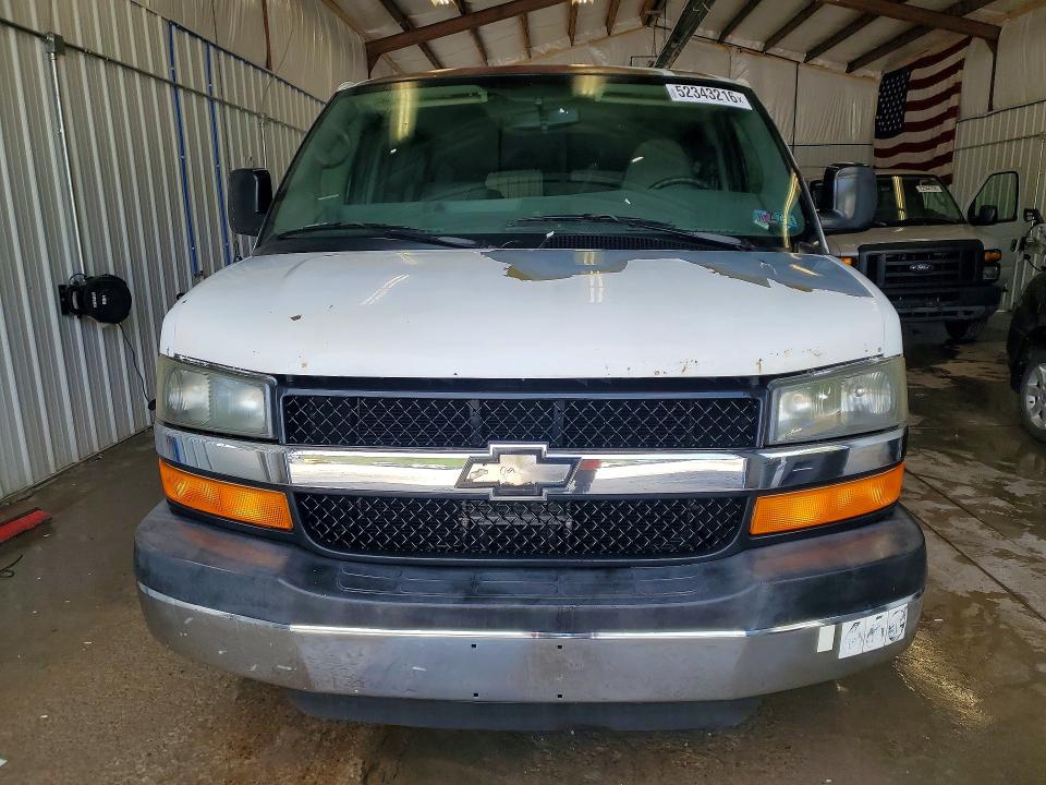 Продаж на аукціоні авто 2010 Chevrolet Express G2500, vin: 1GBZGRDG3A1105954, номер лоту: 52343216