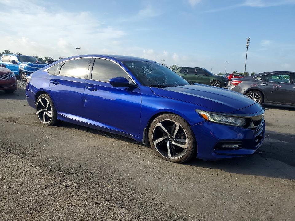 Aukcja sprzedaży 2019 Honda Accord, vin: 1HGCV1F3XKA075633, numer aukcji: 54872036