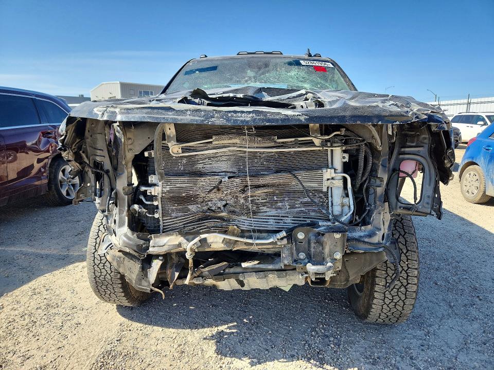 52861956 :رقم المزاد ، 2GC4YMEY4R1258796 vin ، 2024 Chevrolet Silverado مزاد بيع