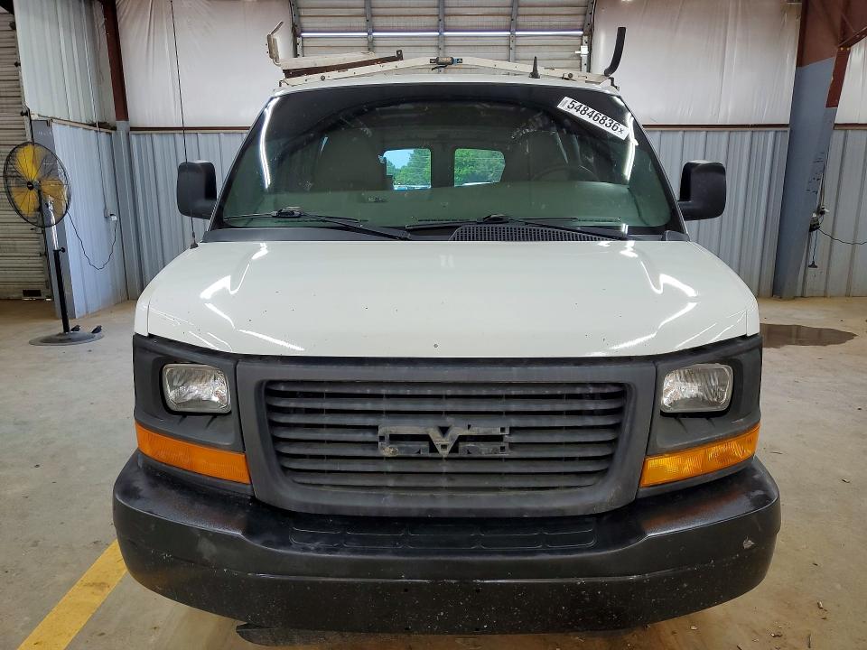 54846836 :رقم المزاد ، 1GCWGFCF6F1147077 vin ، 2015 Chevrolet Express G2500 مزاد بيع