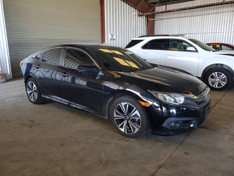 52079396 :رقم المزاد ، 19XFC1F39GE220943 vin ، 2016 Honda Civic مزاد بيع