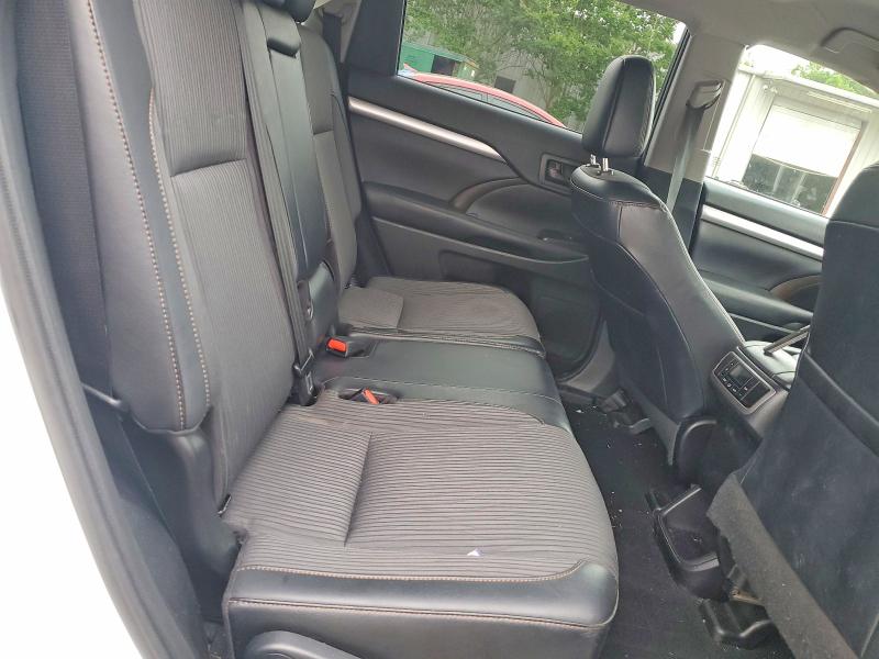 51036236 :رقم المزاد ، 5TDZZRFH2KS305532 vin ، 2019 Toyota Highlander مزاد بيع