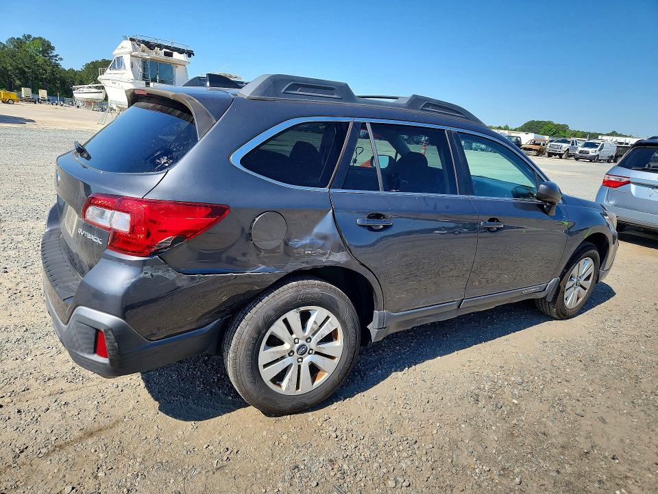 Продаж на аукціоні авто 2018 Subaru Outback, vin: 4S4BSACC7J3200772, номер лоту: 52310296