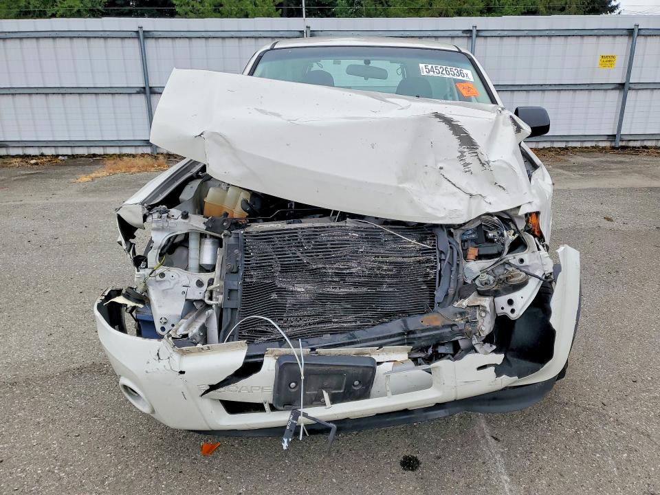 2012 Ford Escape მანქანა იყიდება აუქციონზე, vin: 1FMCU0C78CKC83777, აუქციონის ნომერი: 54526536