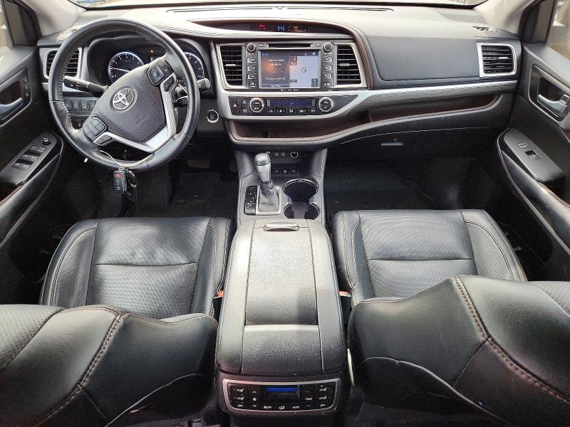 53987386 :رقم المزاد ، 5TDDZRFH2JS814934 vin ، 2018 Toyota Highlander مزاد بيع