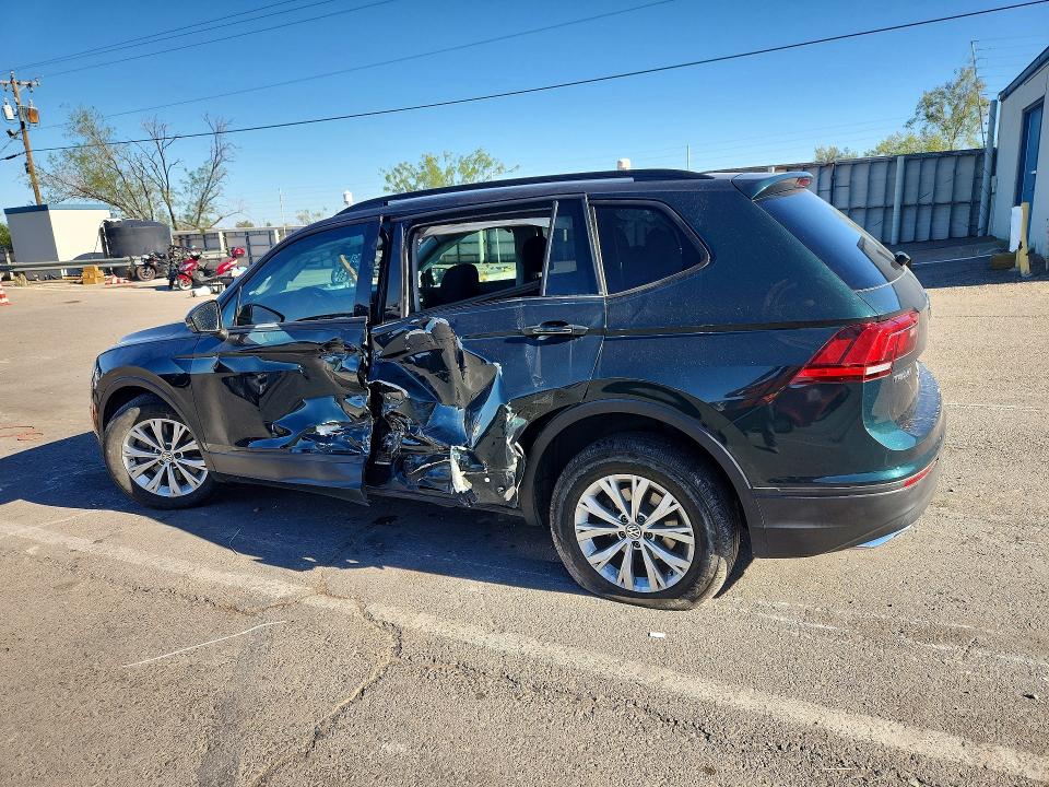 52432926 :رقم المزاد ، 3VV1B7AX6KM122172 vin ، 2019 Volkswagen Tiguan مزاد بيع
