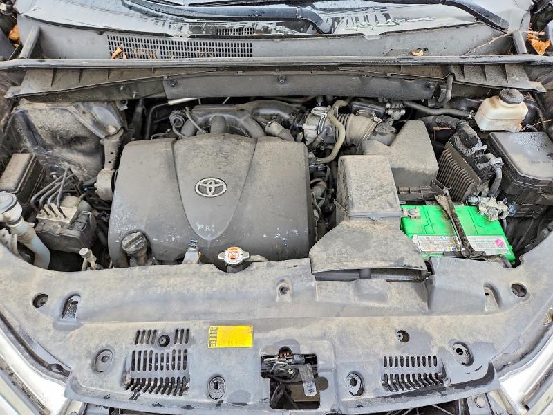 Auction sale of the 2018 Toyota Highlander, vin: 5TDJZRFH9JS887267, lot number: 52890646