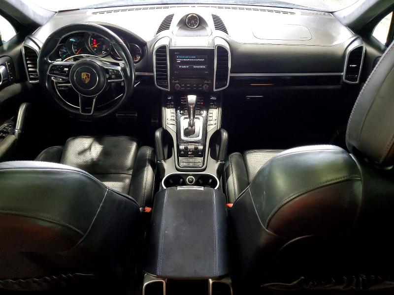 54097886 :رقم المزاد ، WP1AD2A27JLA80755 vin ، 2018 Porsche Cayenne مزاد بيع