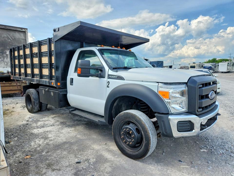 55245876 :رقم المزاد ، 1FDUF5HYXGEA17193 vin ، 2016 Ford F550 مزاد بيع