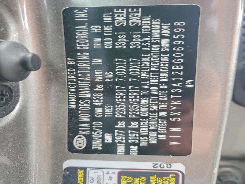 2011 Kia Sorento მანქანა იყიდება აუქციონზე, vin: 5XYKT3A12BG069598, აუქციონის ნომერი: 52849146