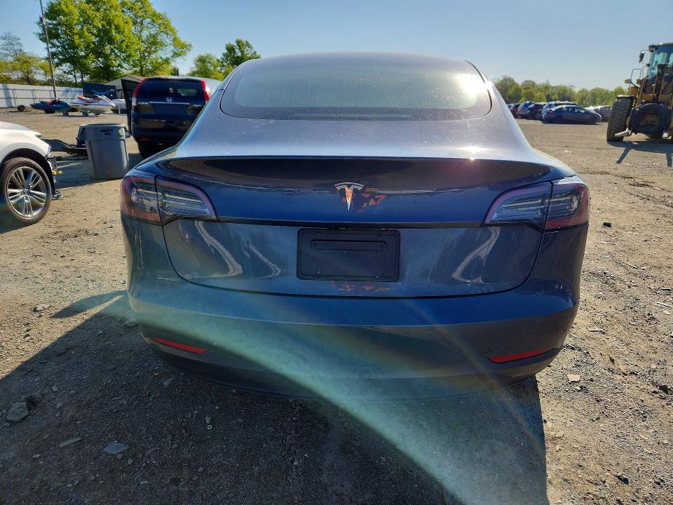 Продажа на аукционе авто 2023 Tesla Model 3, vin: 5YJ3E1EA5PF383158, номер лота: 51996156
