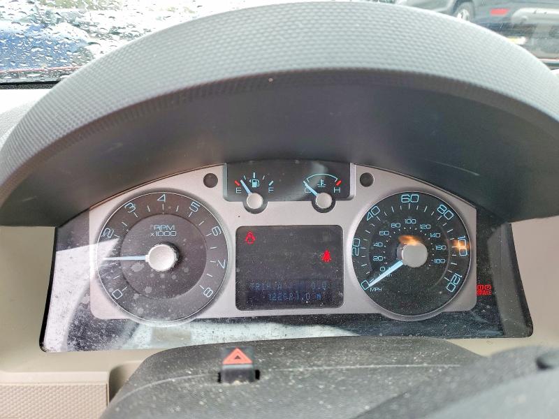 51968966 :رقم المزاد ، 4M2CN9H76AKJ29123 vin ، 2010 Mercury Mariner مزاد بيع