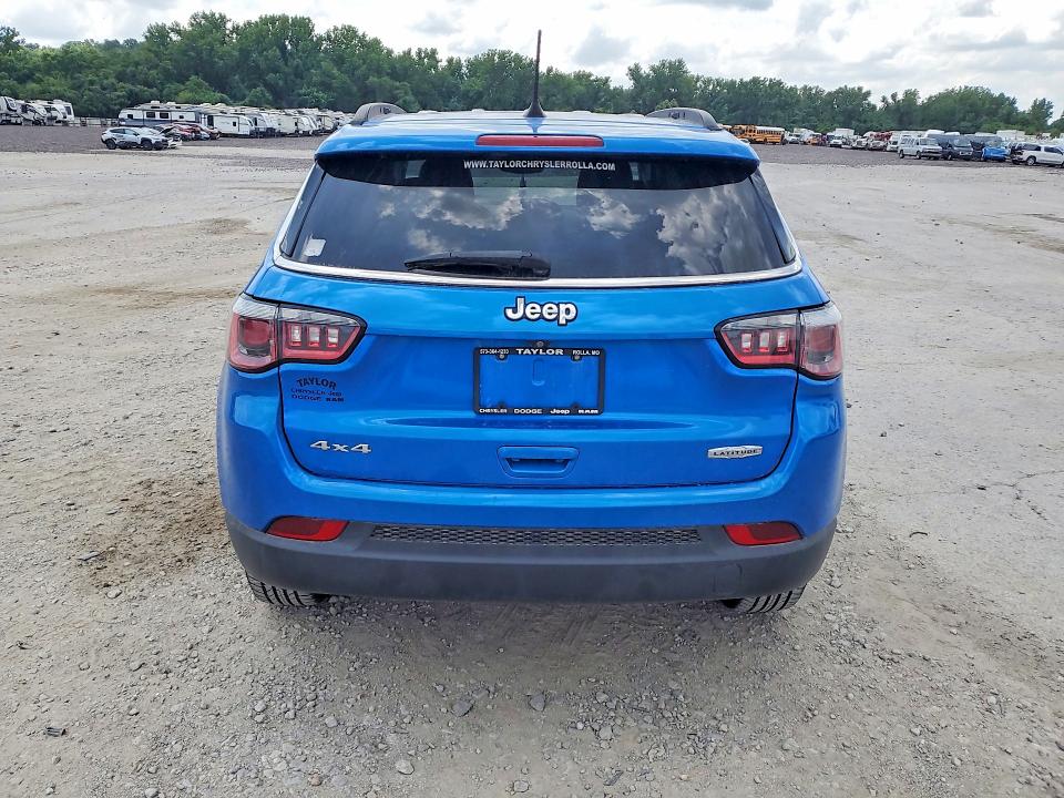 Продаж на аукціоні авто 2018 Jeep Compass, vin: 3C4NJDBB0JT223555, номер лоту: 54230196