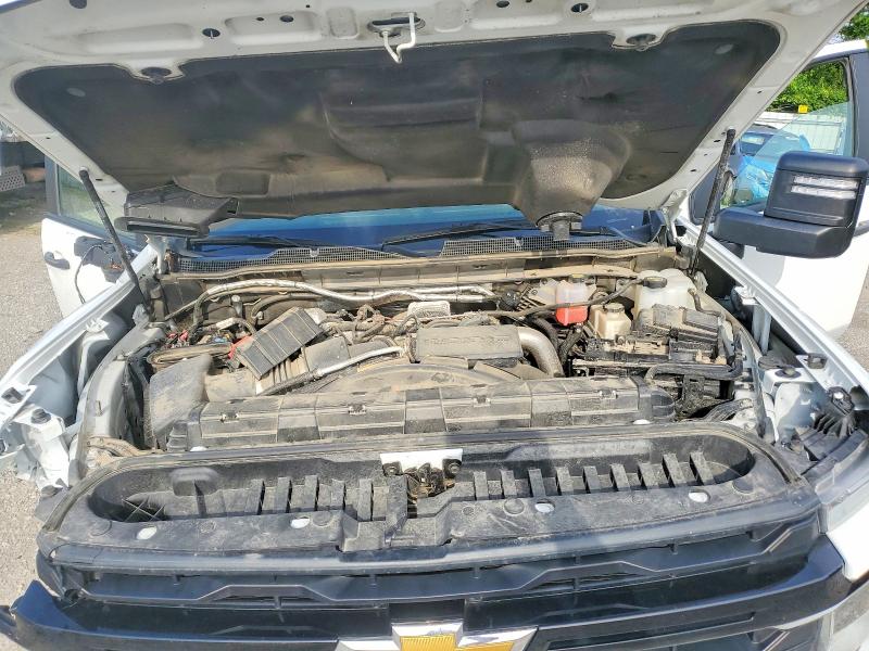55071026 :رقم المزاد ، 1GB4WREY9RF452143 vin ، 2024 Chevrolet Silverado مزاد بيع