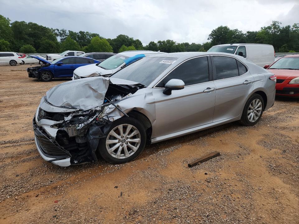 Auction sale of the 2019 Toyota Camry, vin: 4T1B11HK7KU685753, lot number: 54855386