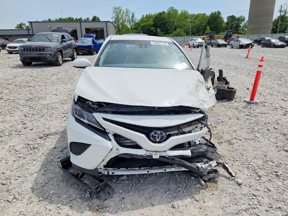 2018 Toyota Camry მანქანა იყიდება აუქციონზე, vin: JTNB11HK5J3022394, აუქციონის ნომერი: 54607716